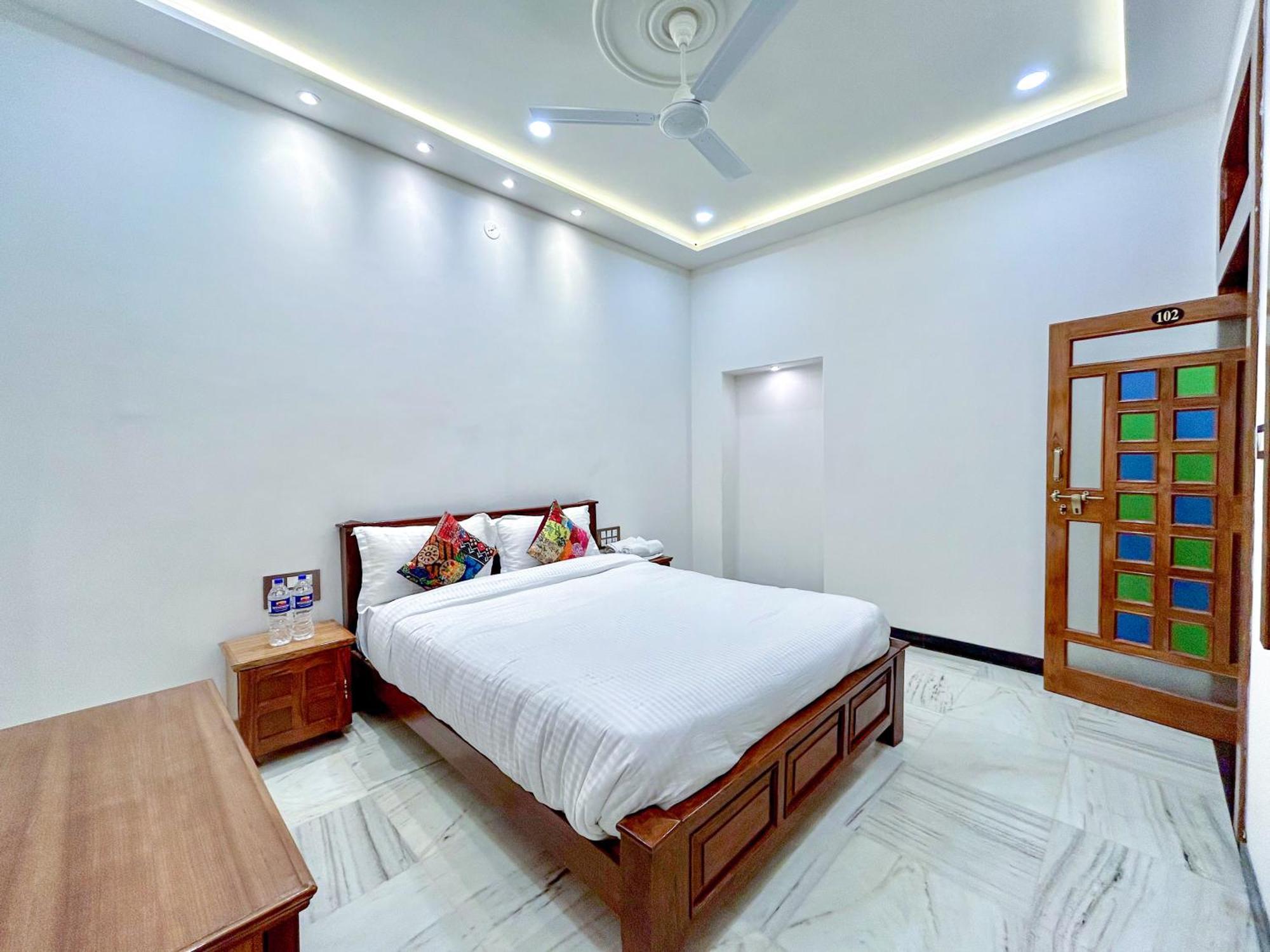 Hotel Vasudev Niwas 자이살메르 외부 사진