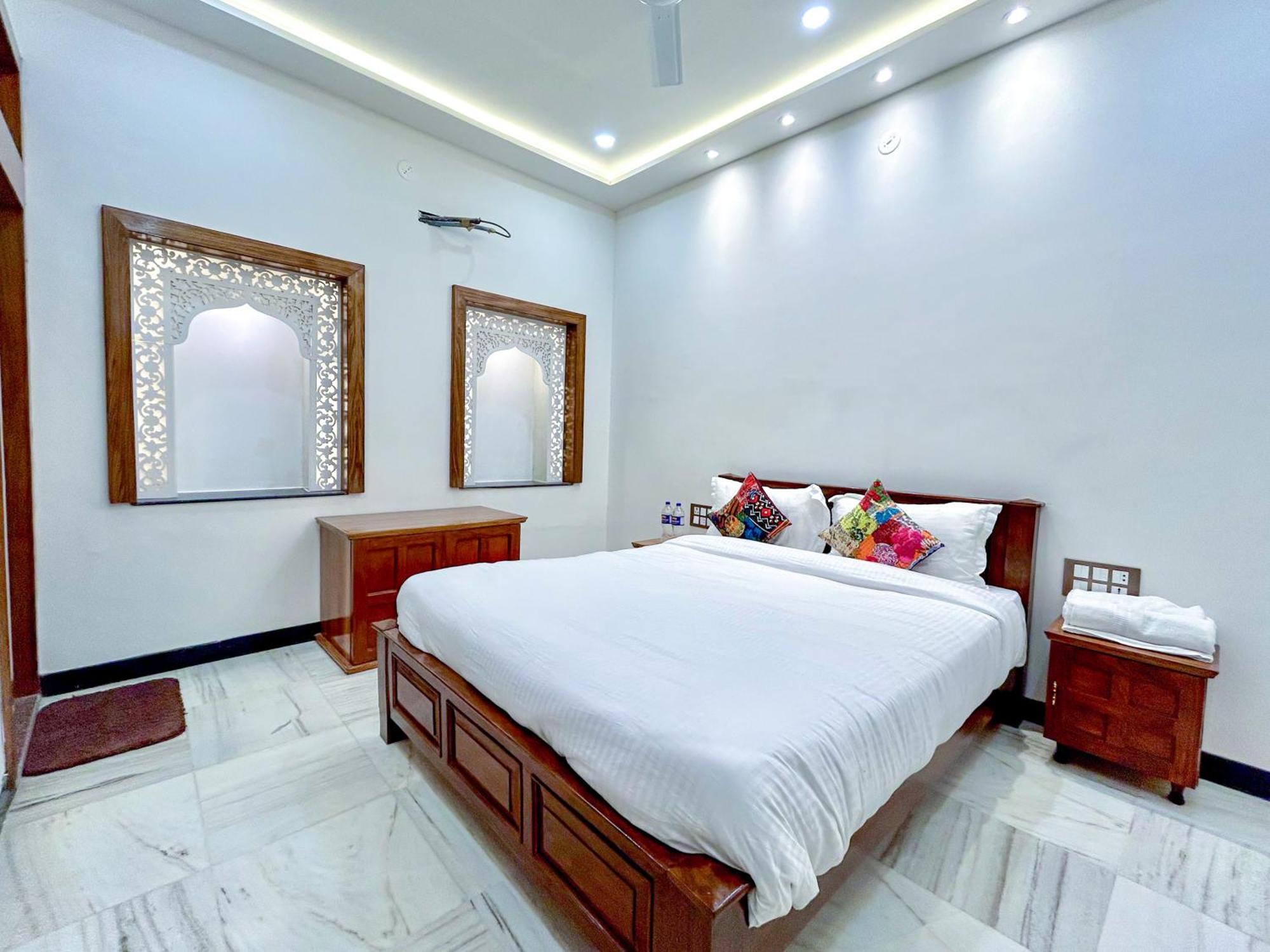Hotel Vasudev Niwas 자이살메르 외부 사진