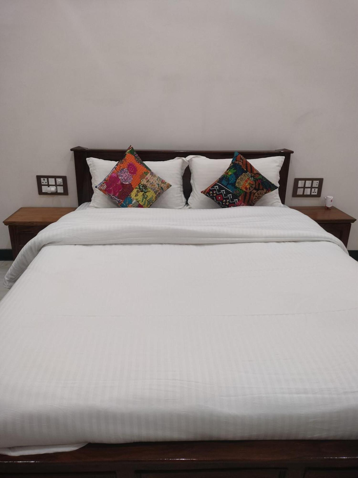 Hotel Vasudev Niwas 자이살메르 객실 사진